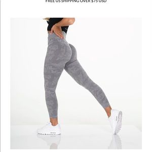 Gray camo NVGTN seamless leggings